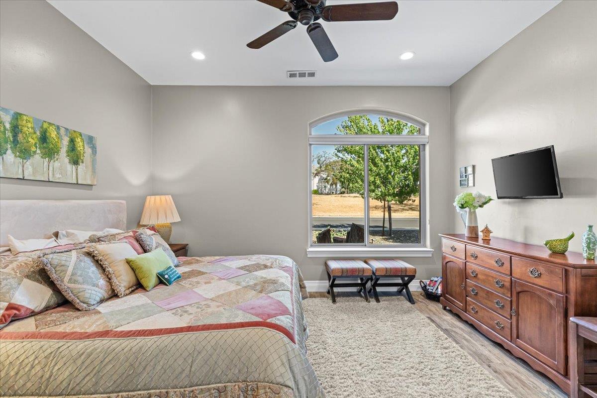 Copperopolis, California, 95228, United States, 4 Bedrooms Bedrooms, ,3 BathroomsBathrooms,Residential,Active,1953658