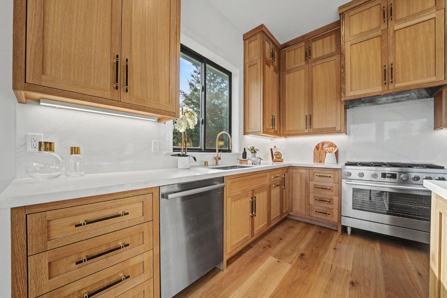 Copperopolis, California, 95228, United States, 3 Bedrooms Bedrooms, ,4 BathroomsBathrooms,Residential,Active,2044189