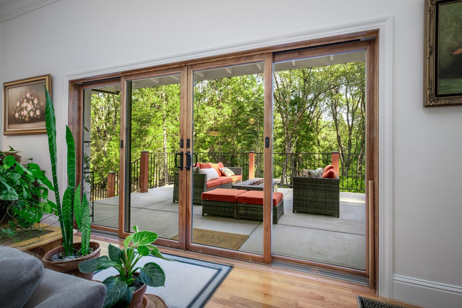 Nevada City, California, 95959, United States, 4 Bedrooms Bedrooms, ,5 BathroomsBathrooms,Residential,Active,1808164