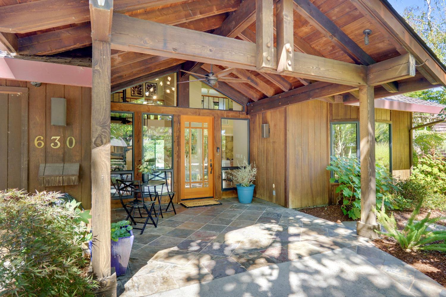 Davis, California, 95616, United States, 4 Bedrooms Bedrooms, ,4 BathroomsBathrooms,Residential,Active,1922349