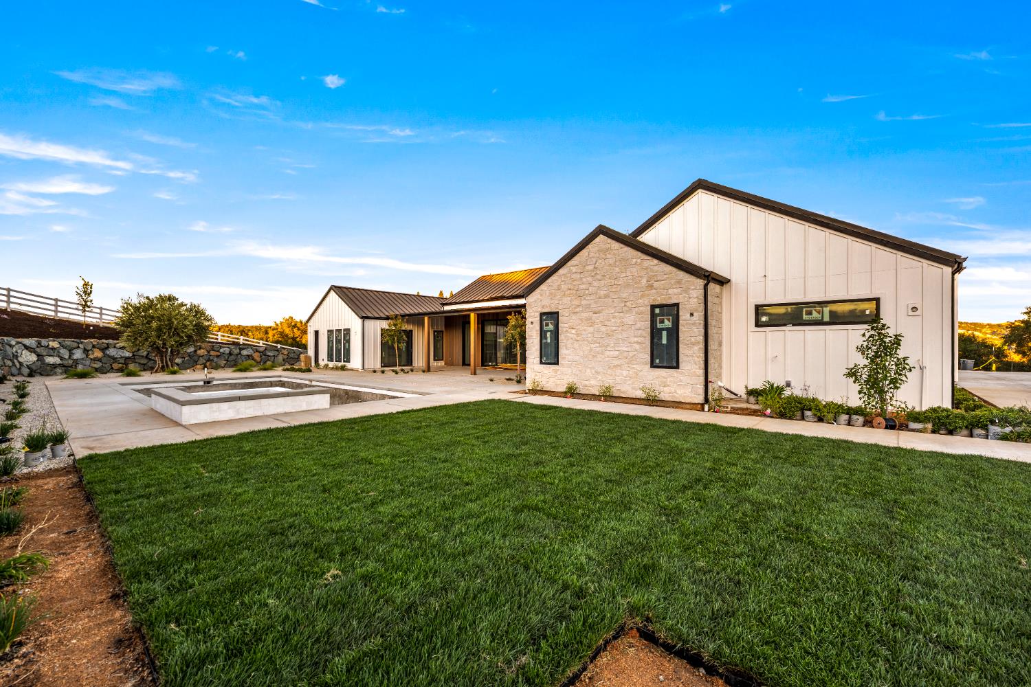 Newcastle, California, 95658, United States, 4 Bedrooms Bedrooms, ,6 BathroomsBathrooms,Residential,Active,1920280