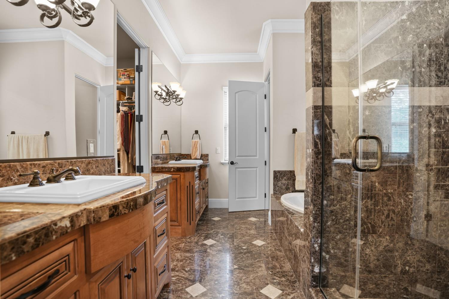 Folsom, California, 95630, United States, 4 Bedrooms Bedrooms, ,4 BathroomsBathrooms,Residential,Active,2008257