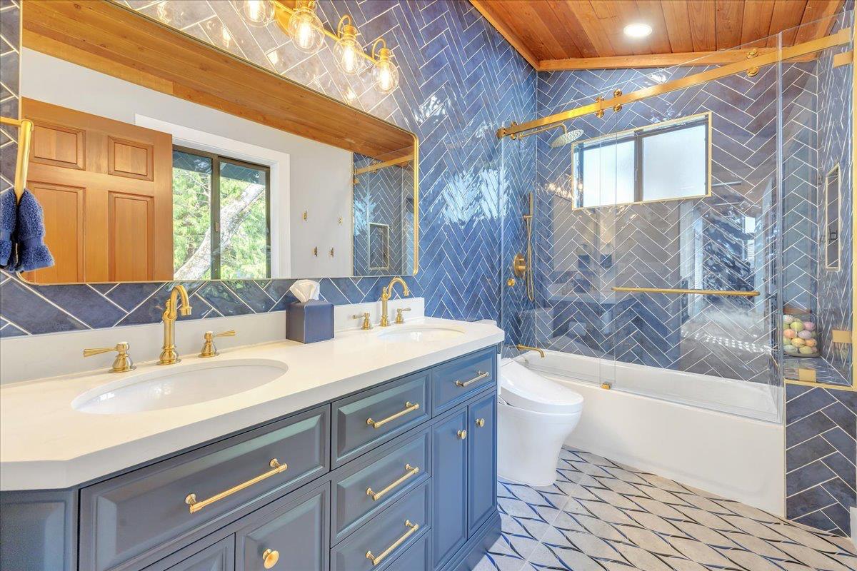 Copperopolis, California, 95228, United States, 4 Bedrooms Bedrooms, ,5 BathroomsBathrooms,Residential,Active,2014922