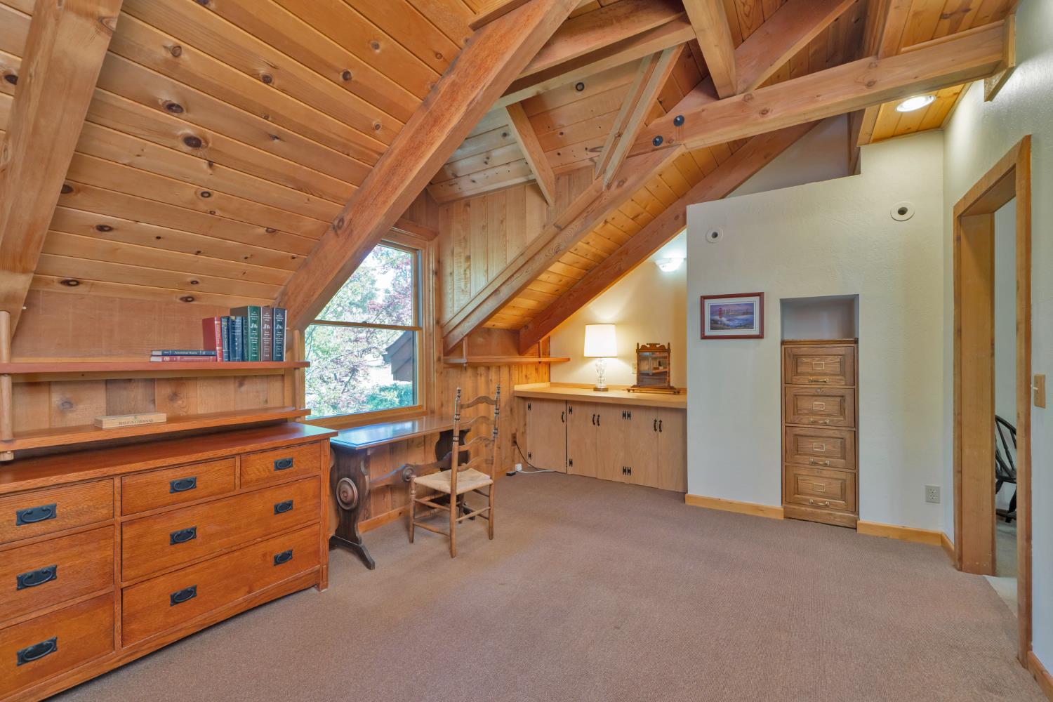 Placerville, California, 95667, United States, 3 Bedrooms Bedrooms, ,3 BathroomsBathrooms,Residential,Active,1834323