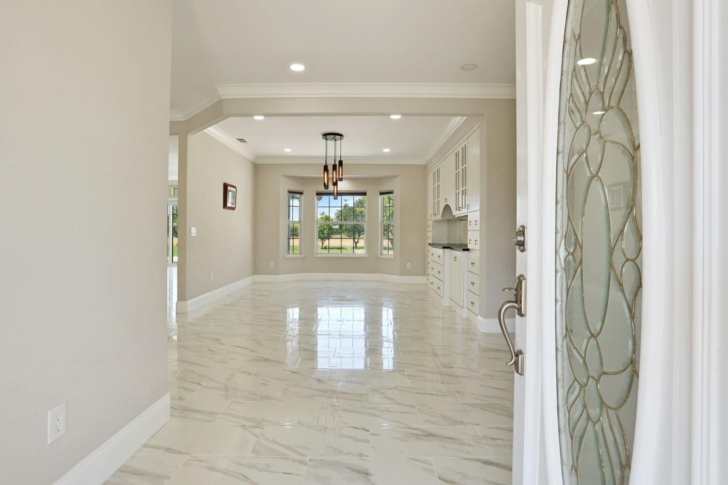 Manteca, California, 95336, United States, 4 Bedrooms Bedrooms, ,3 BathroomsBathrooms,Residential,Active,1946532