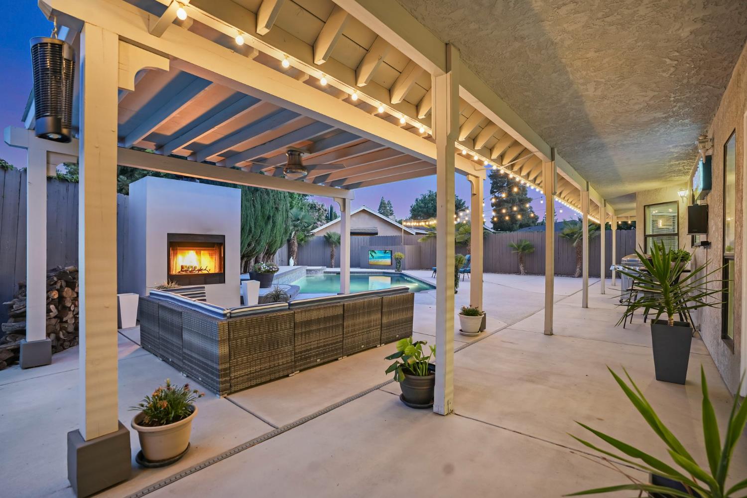 Modesto, California, 95356, United States, 4 Bedrooms Bedrooms, ,4 BathroomsBathrooms,Residential,Active,2045551