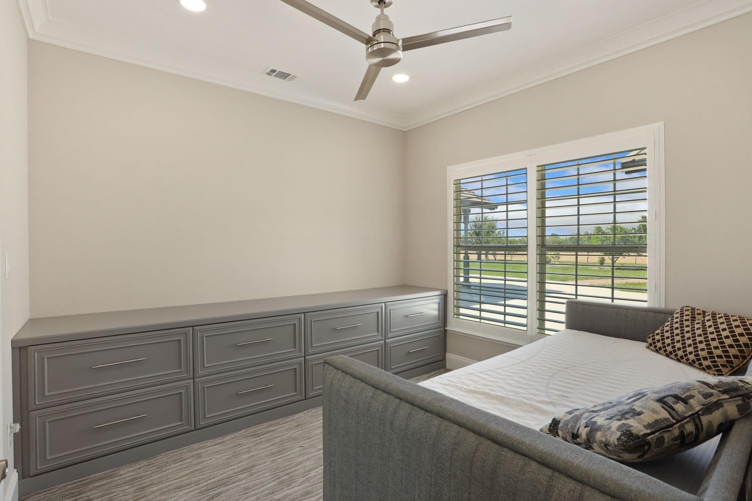 Manteca, California, 95336, United States, 4 Bedrooms Bedrooms, ,3 BathroomsBathrooms,Residential,Active,1946532