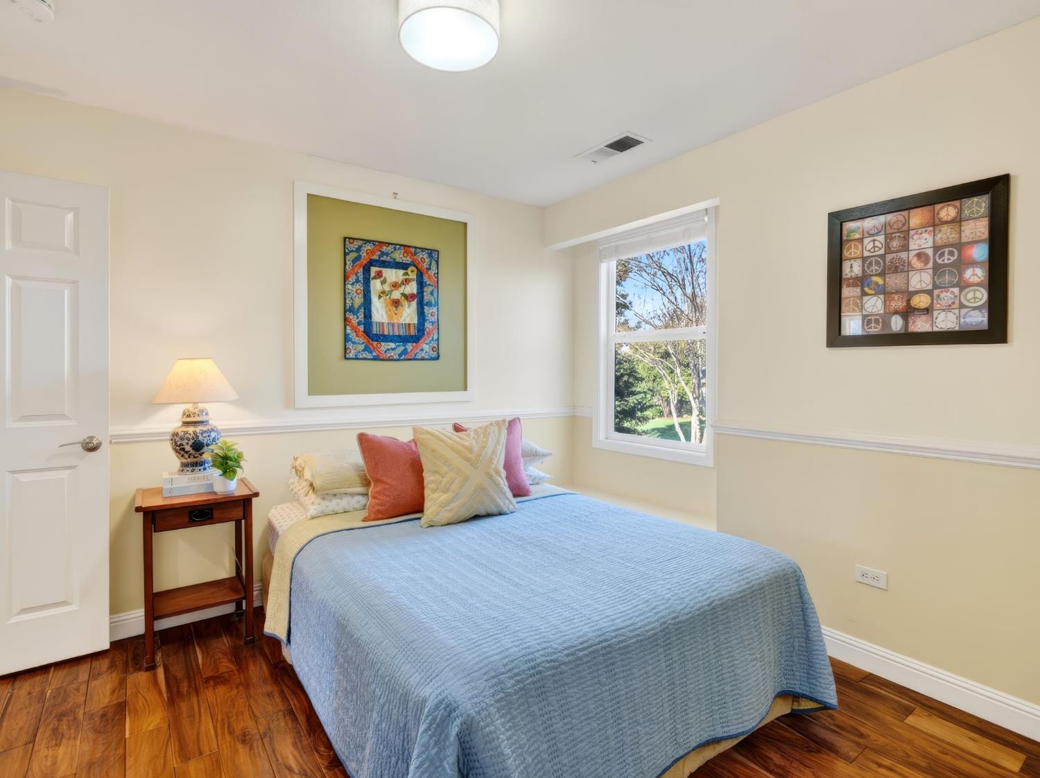 Davis, California, 95618, United States, 5 Bedrooms Bedrooms, ,3 BathroomsBathrooms,Residential,Active,2015823