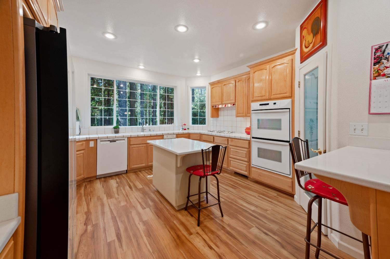 Nevada City, California, 95959, United States, 3 Bedrooms Bedrooms, ,4 BathroomsBathrooms,Residential,Active,1919052