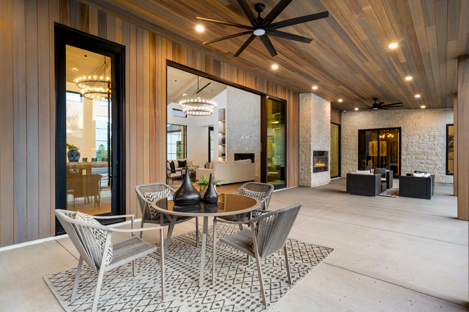 Newcastle, California, 95658, United States, 4 Bedrooms Bedrooms, ,6 BathroomsBathrooms,Residential,Active,1973288