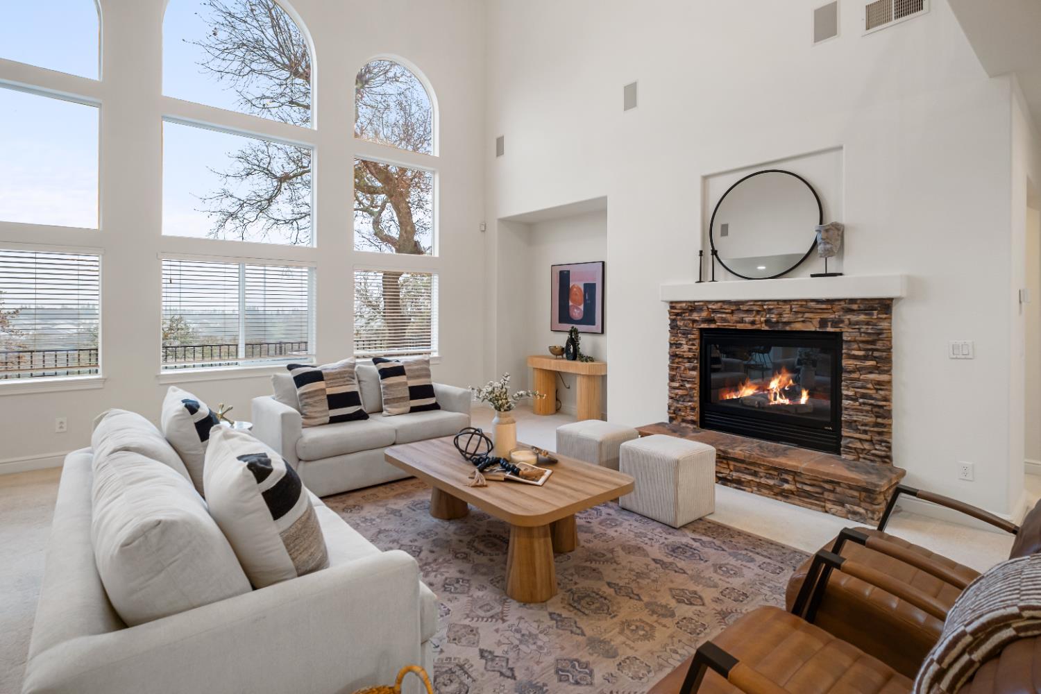 Roseville, California, 95661, United States, 5 Bedrooms Bedrooms, ,4 BathroomsBathrooms,Residential,Active,2006825