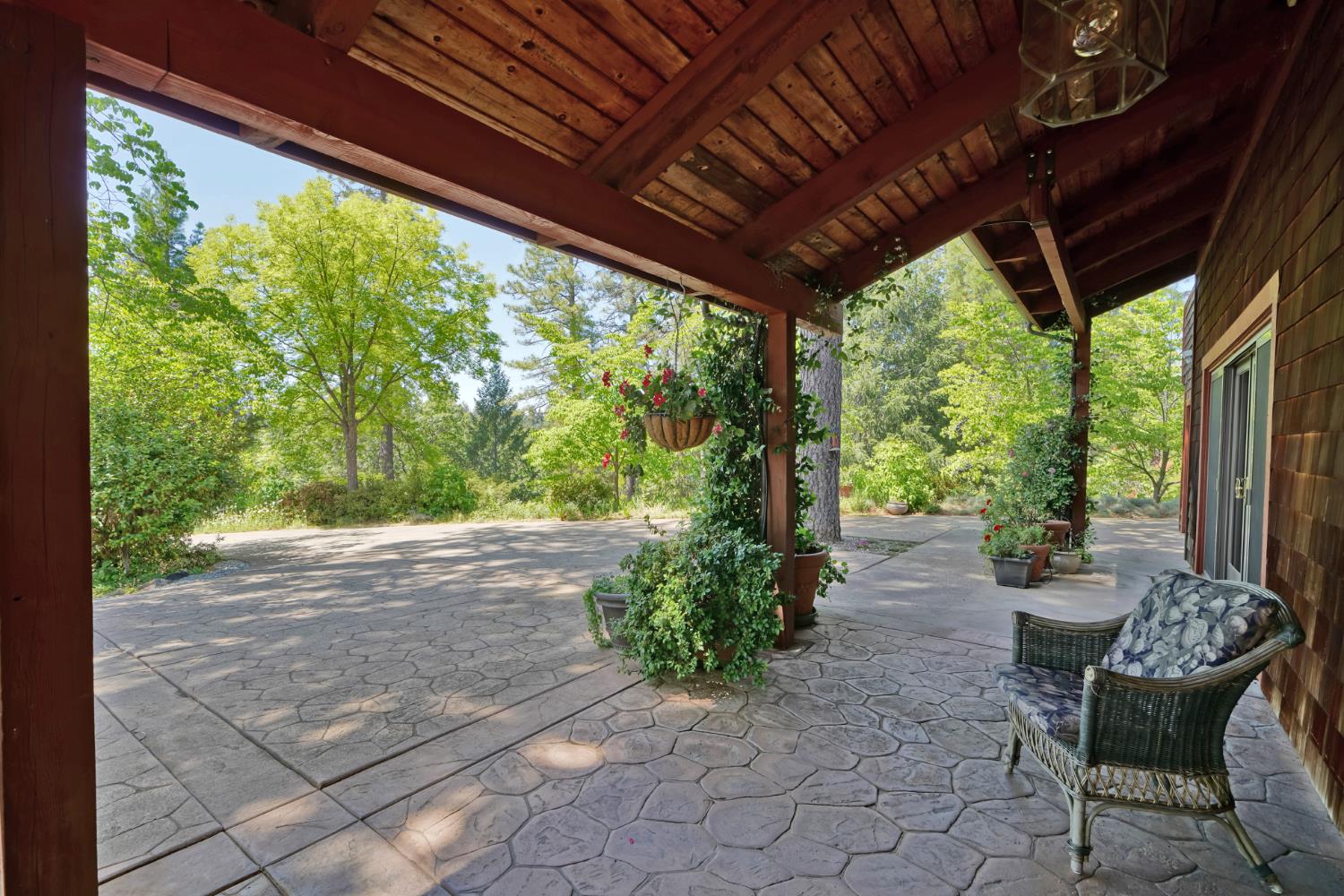 Placerville, California, 95667, United States, 3 Bedrooms Bedrooms, ,3 BathroomsBathrooms,Residential,Active,1834323