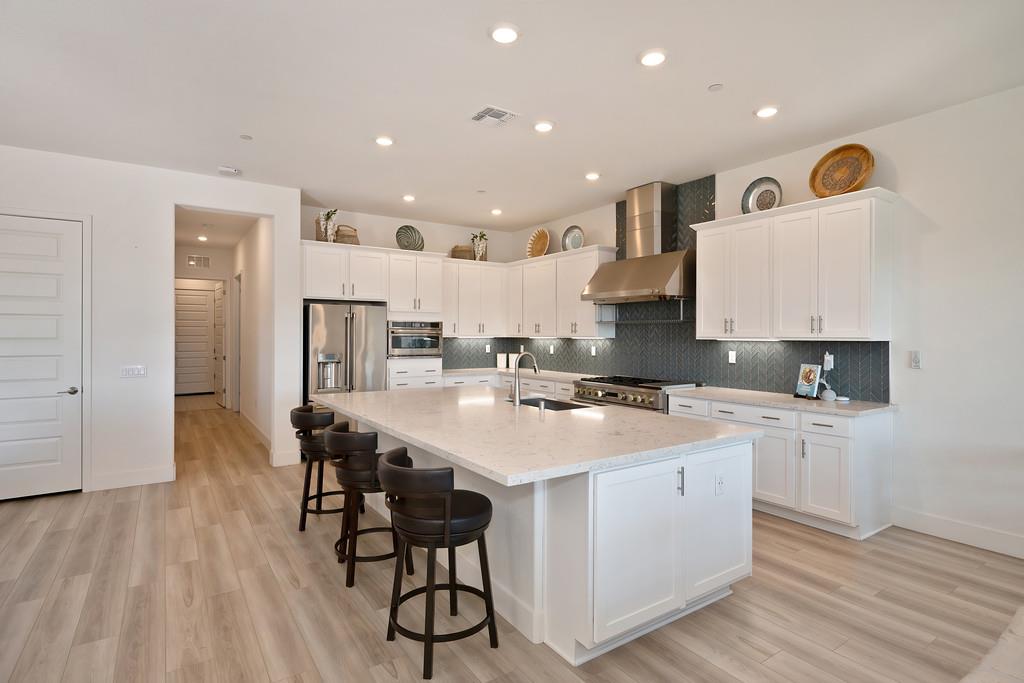 El Dorado Hills, California, 95762, United States, 2 Bedrooms Bedrooms, ,3 BathroomsBathrooms,Residential,Active,2009425