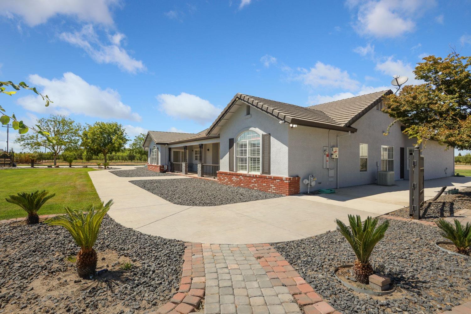 Manteca, California, 95336, United States, 4 Bedrooms Bedrooms, ,3 BathroomsBathrooms,Residential,Active,1946532