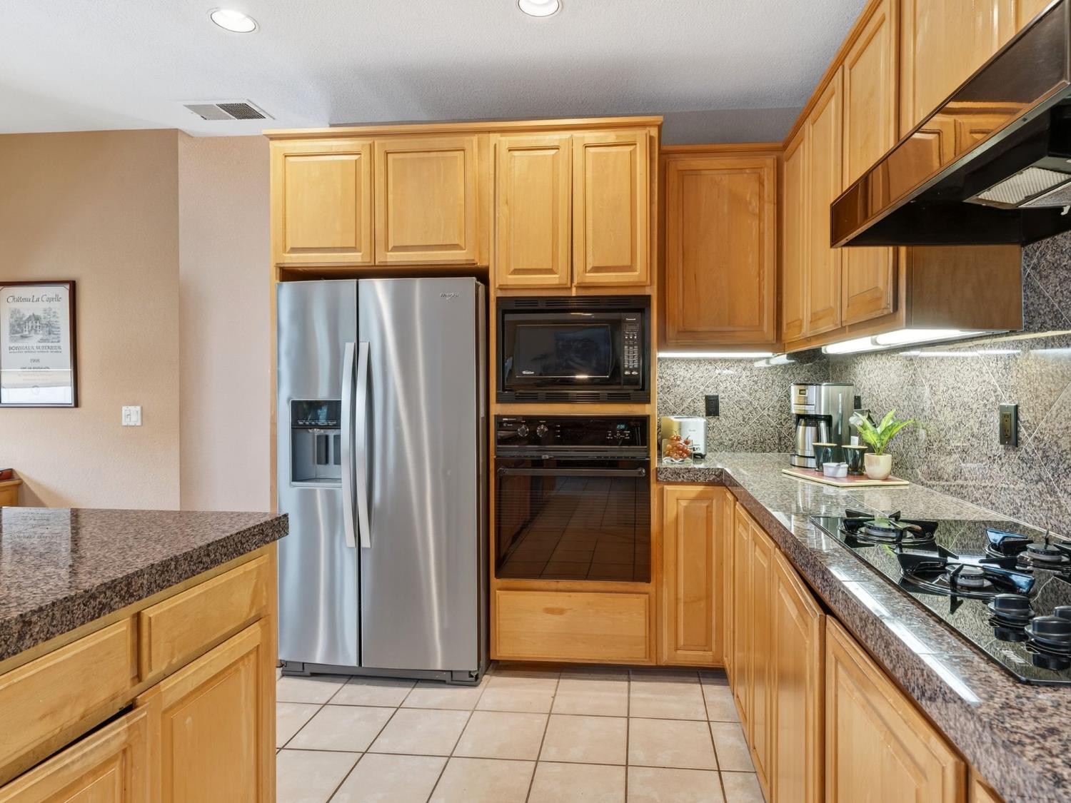 Davis, California, 95616, United States, 4 Bedrooms Bedrooms, ,3 BathroomsBathrooms,Residential,Active,2012895