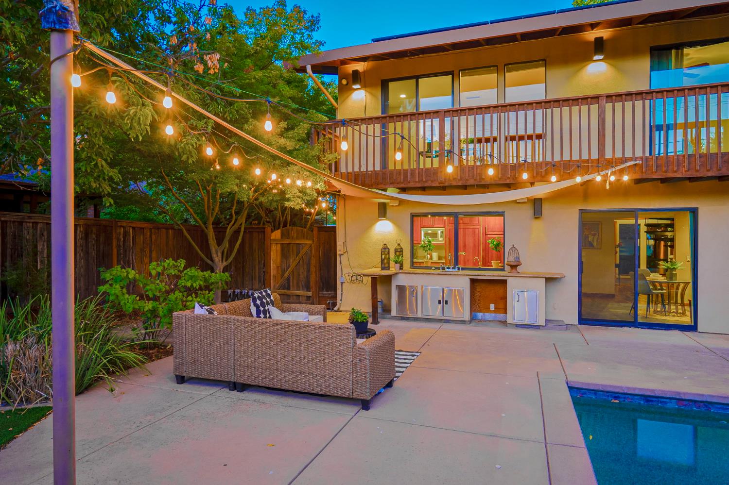 Davis, California, 95616, United States, 4 Bedrooms Bedrooms, ,4 BathroomsBathrooms,Residential,Active,1922349