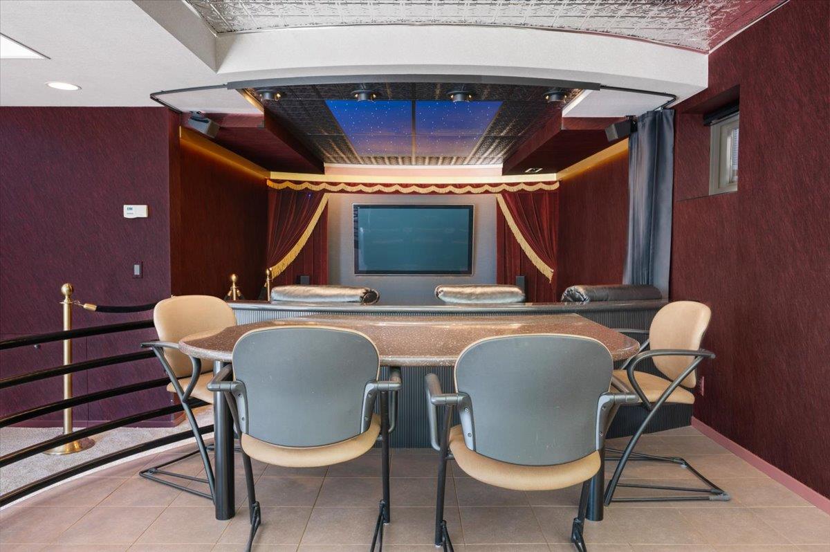 Nevada City, California, 95959, United States, 3 Bedrooms Bedrooms, ,4 BathroomsBathrooms,Residential,Active,1919387