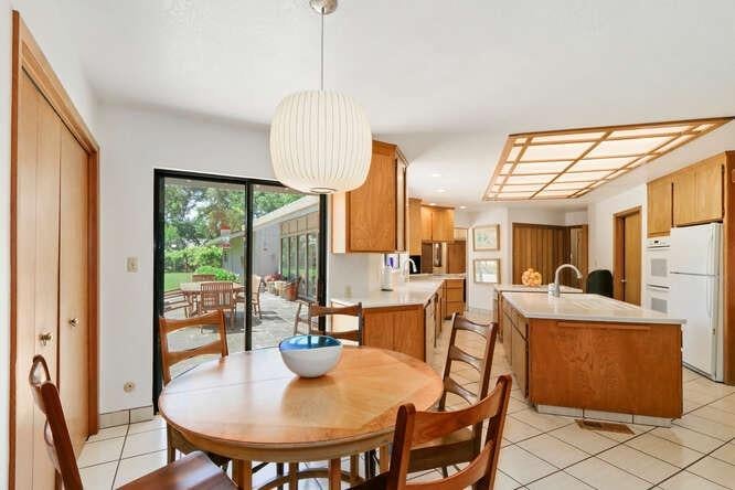 Sacramento, California, 95864, United States, 4 Bedrooms Bedrooms, ,3 BathroomsBathrooms,Residential,Active,1808144