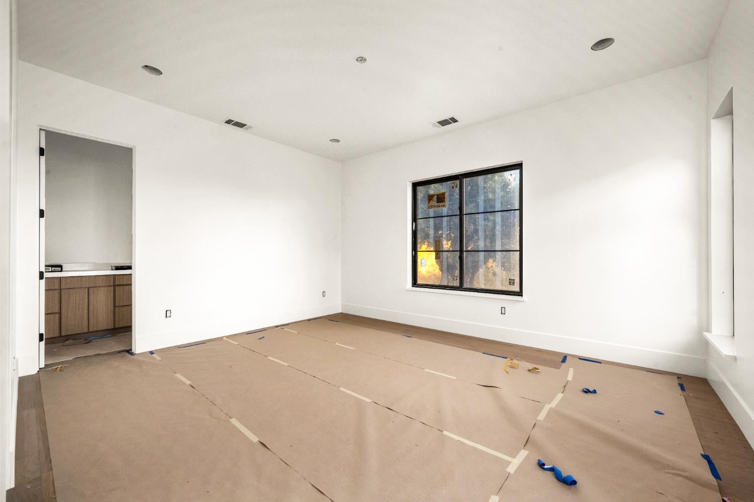Newcastle, California, 95658, United States, 4 Bedrooms Bedrooms, ,6 BathroomsBathrooms,Residential,Active,1920280