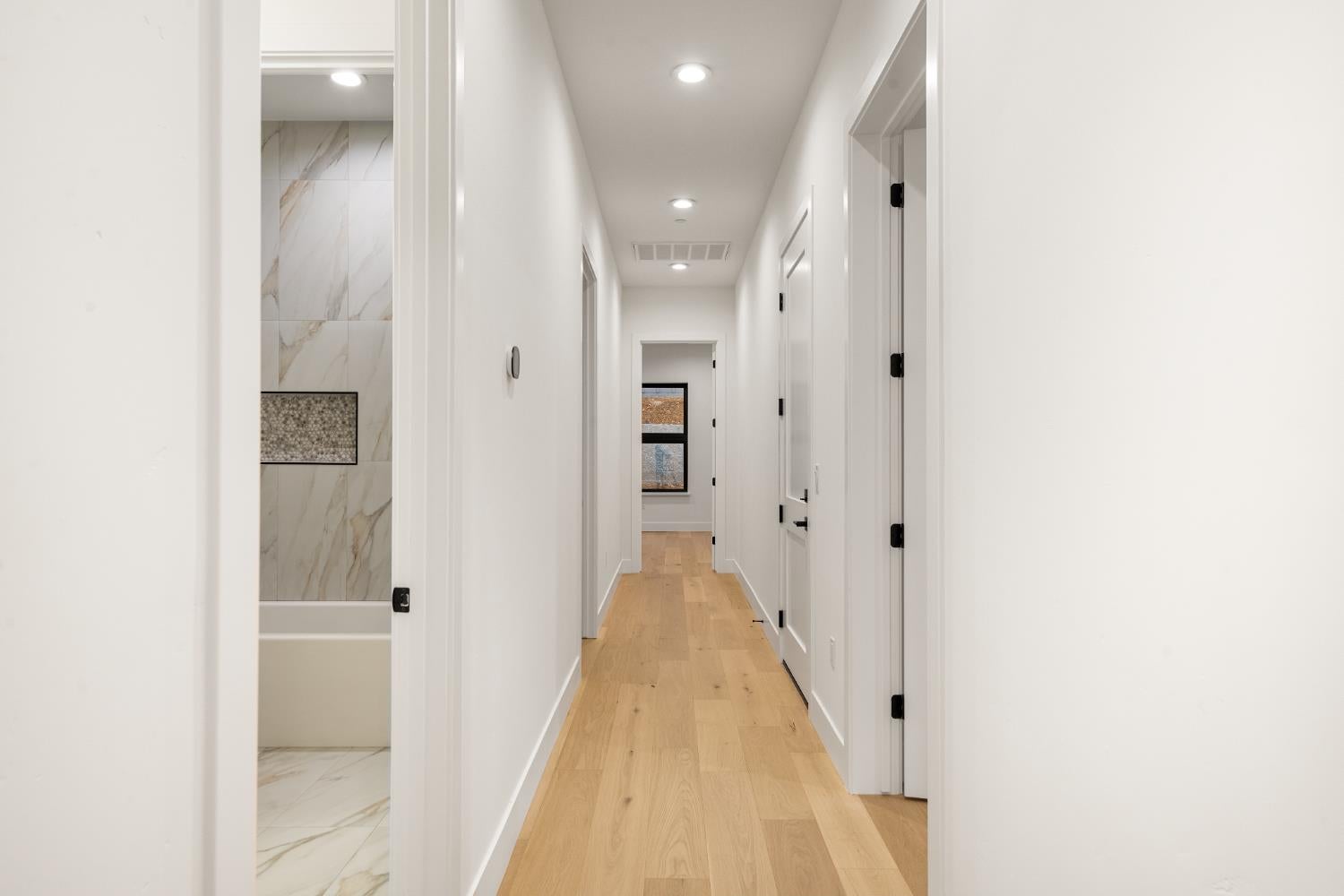 Auburn, California, 95602, United States, 4 Bedrooms Bedrooms, ,3 BathroomsBathrooms,Residential,Active,2003545