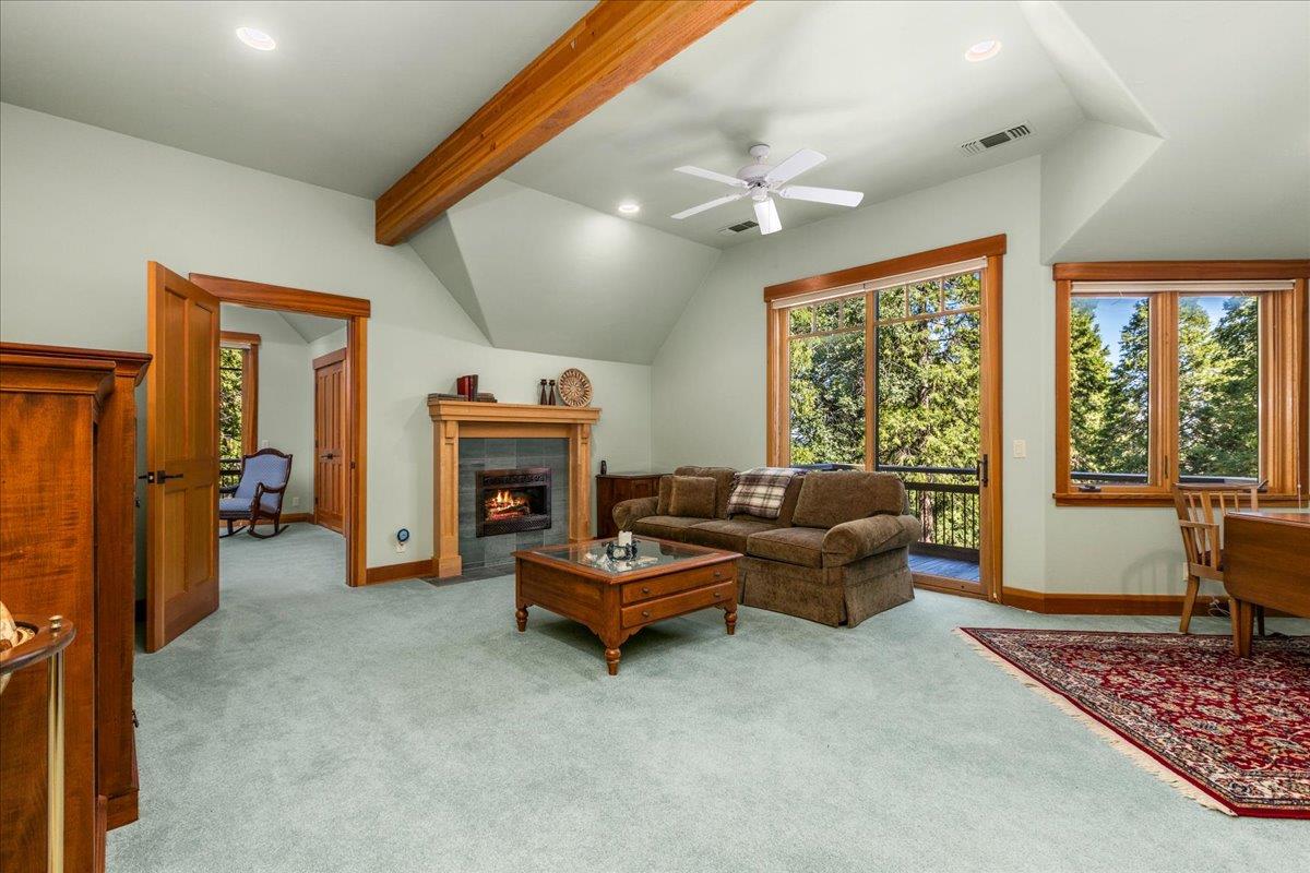 Nevada City, California, 95959, United States, 3 Bedrooms Bedrooms, ,4 BathroomsBathrooms,Residential,Active,1886804