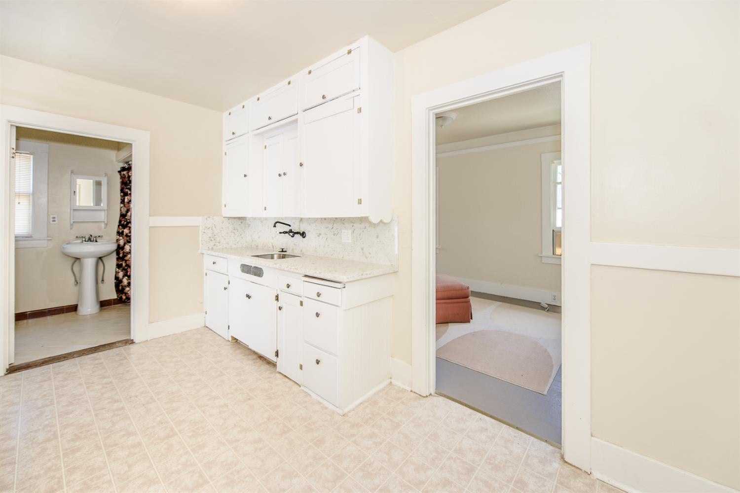 Woodland, California, 95695, United States, 5 Bedrooms Bedrooms, ,4 BathroomsBathrooms,Residential,Active,1843839