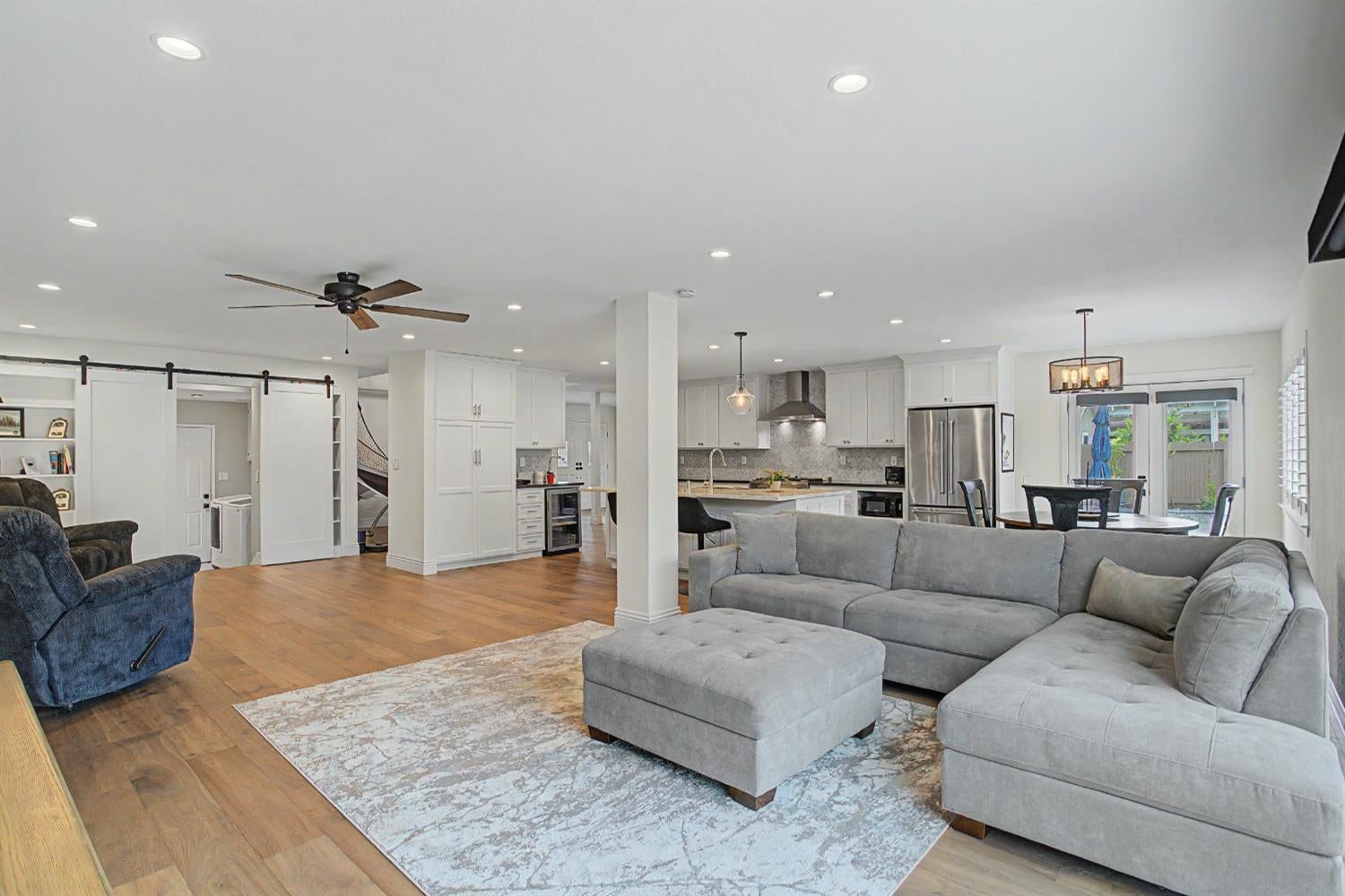 Sacramento, California, 95864, United States, 4 Bedrooms Bedrooms, ,3 BathroomsBathrooms,Residential,Active,2045002