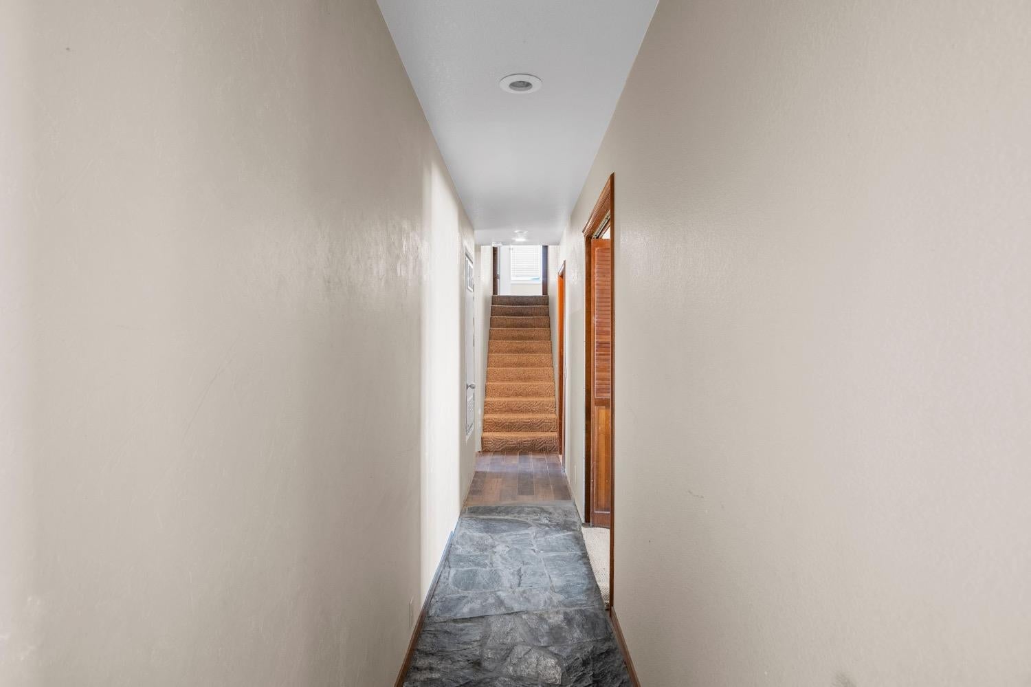 Snelling, California, 95369, United States, 4 Bedrooms Bedrooms, ,3 BathroomsBathrooms,Residential,Active,1929456