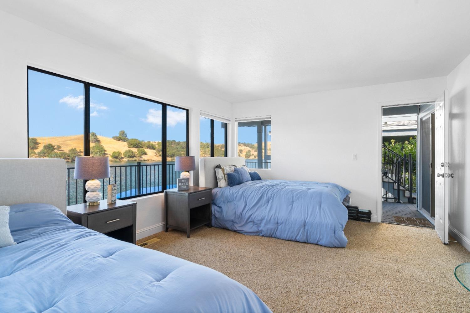 Copperopolis, California, 95228, United States, 3 Bedrooms Bedrooms, ,4 BathroomsBathrooms,Residential,Active,1969645