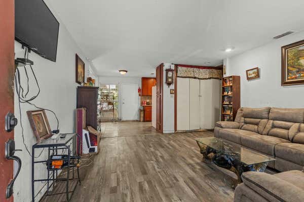 1945 EDWIN WAY, SACRAMENTO, CA 95815 - Image 1