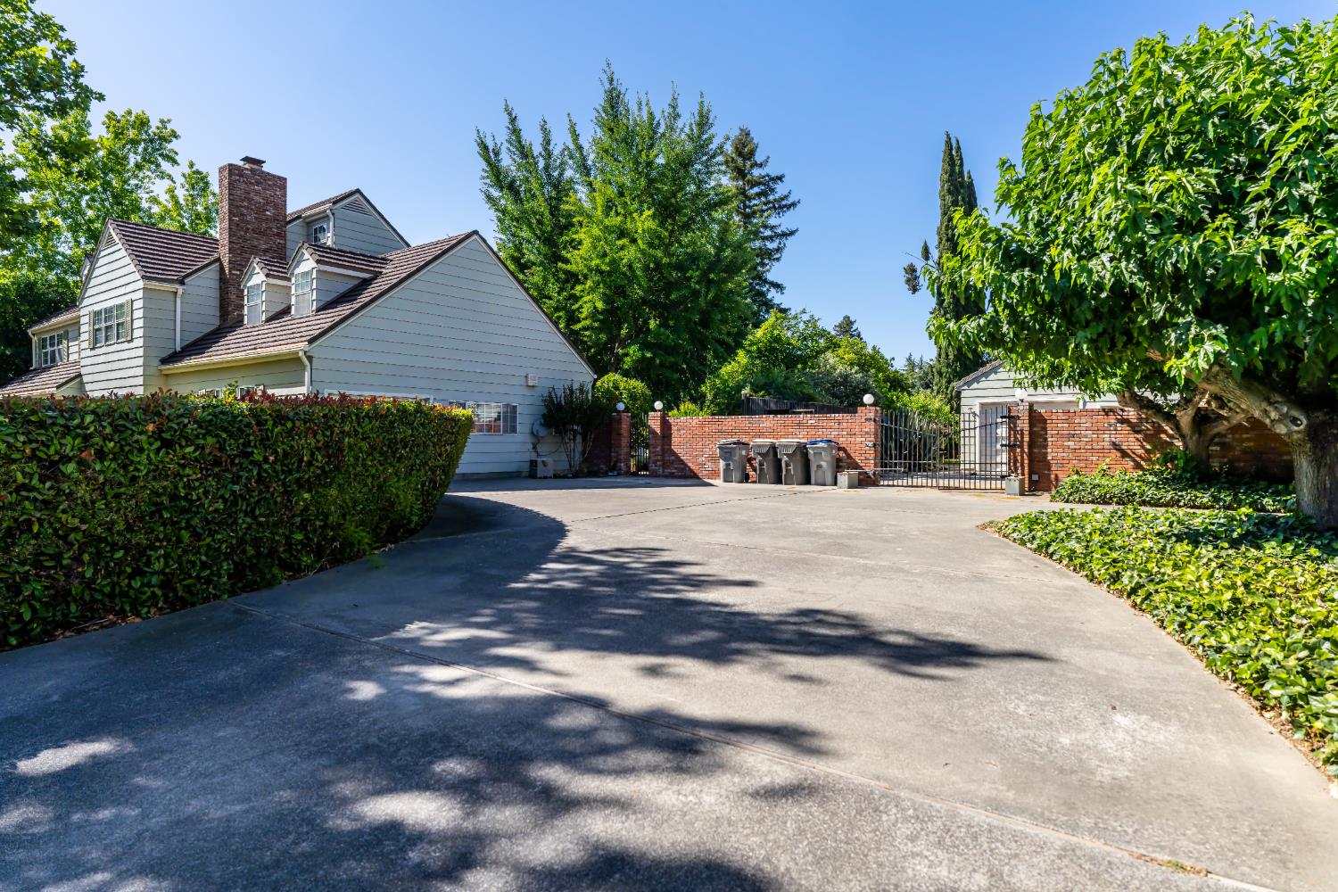 Woodland, California, 95695, United States, 5 Bedrooms Bedrooms, ,5 BathroomsBathrooms,Residential,Active,1907974