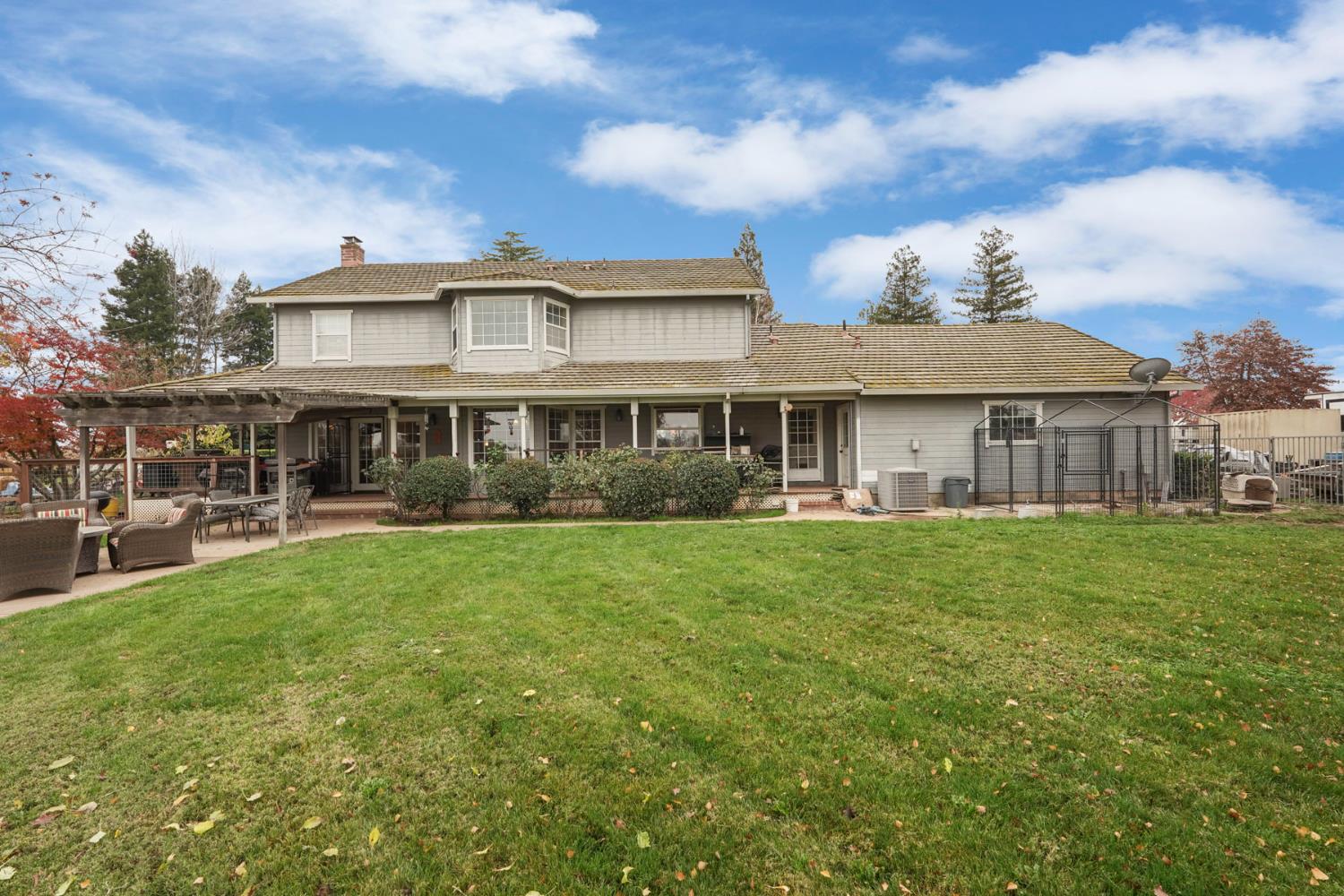 Lodi, California, 95240, United States, 3 Bedrooms Bedrooms, ,3 BathroomsBathrooms,Residential,Active,2001349