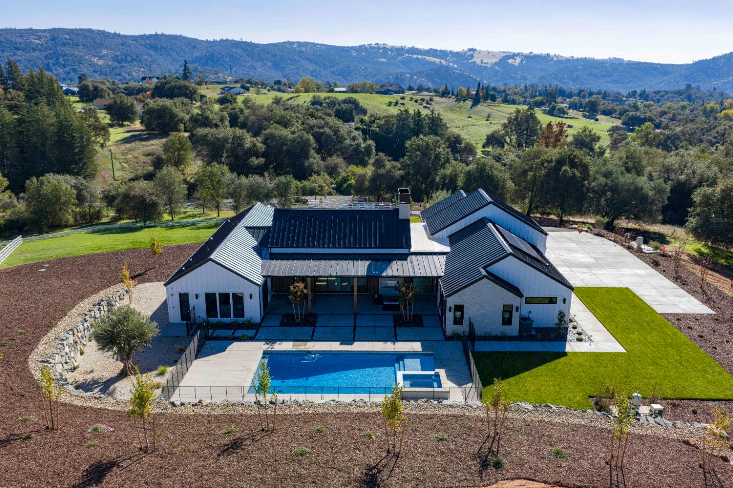 Newcastle, California, 95658, United States, 4 Bedrooms Bedrooms, ,6 BathroomsBathrooms,Residential,Active,1973288