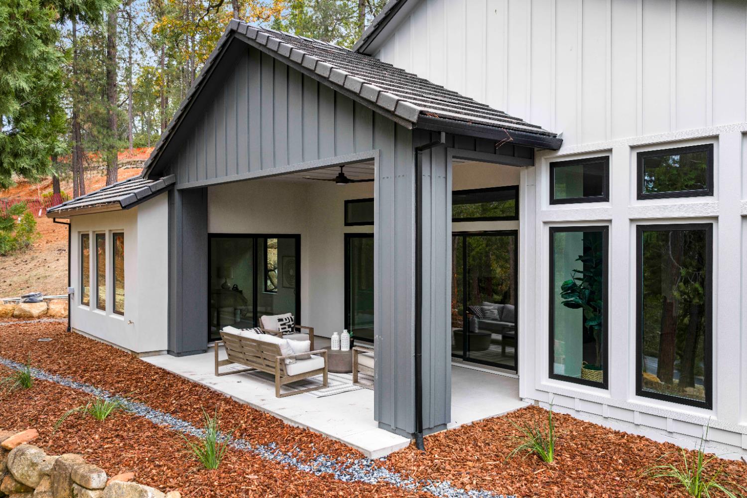 Meadow Vista, California, 95722, United States, 4 Bedrooms Bedrooms, ,4 BathroomsBathrooms,Residential,Active,1968421