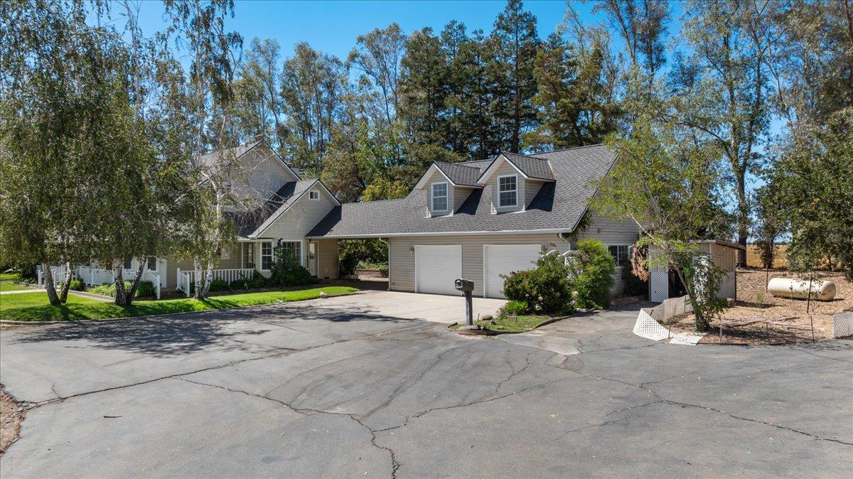 Galt, California, 95632, United States, 3 Bedrooms Bedrooms, ,3 BathroomsBathrooms,Residential,Active,1922295
