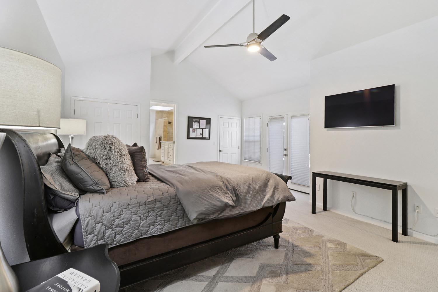 Carmichael, California, 95608, United States, 4 Bedrooms Bedrooms, ,3 BathroomsBathrooms,Residential,Active,2007341