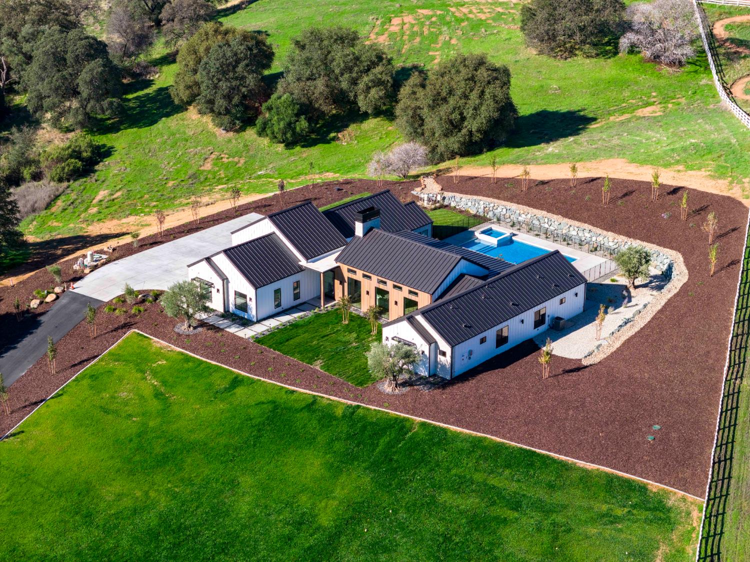 Newcastle, California, 95658, United States, 4 Bedrooms Bedrooms, ,6 BathroomsBathrooms,Residential,Active,1973288