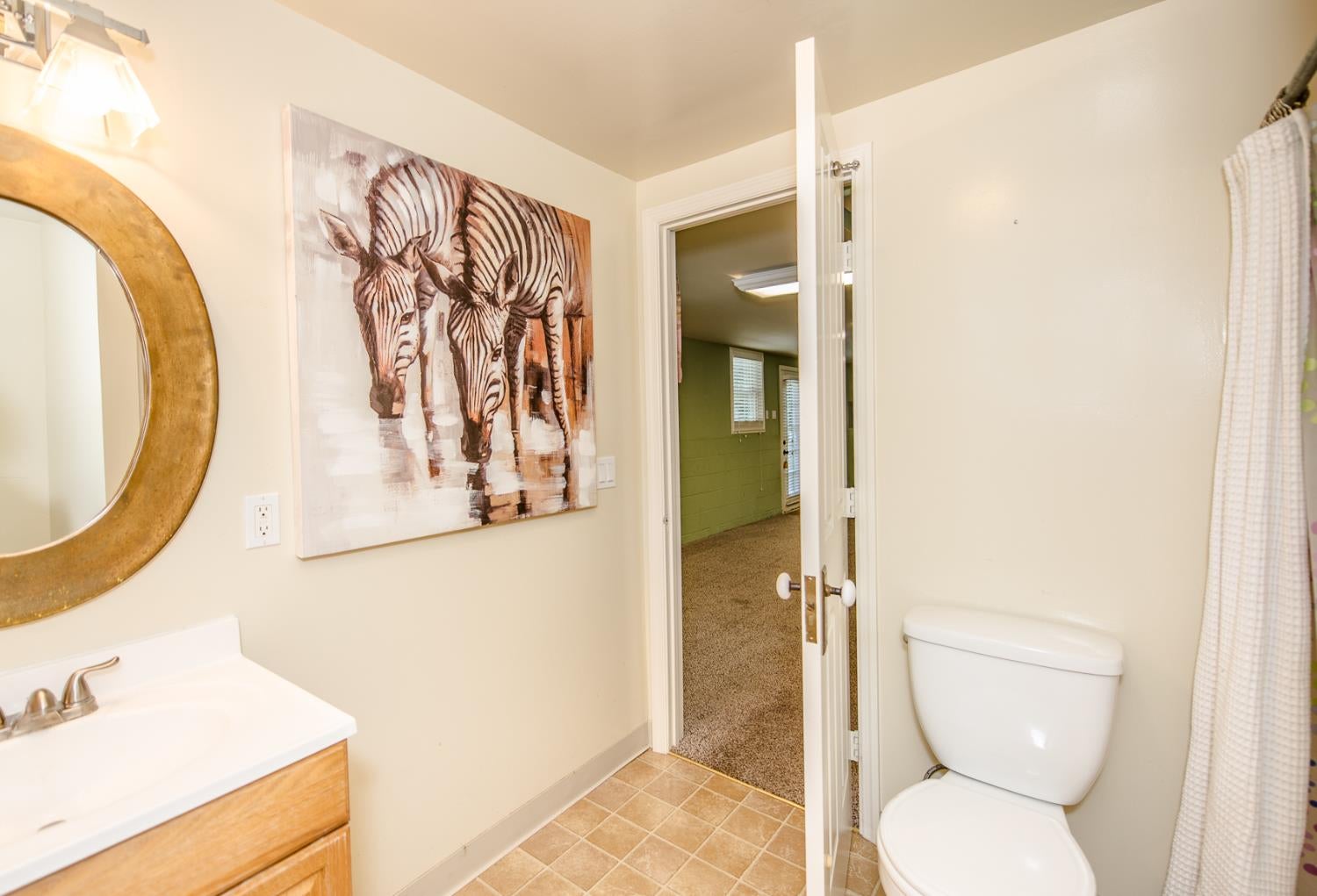 Woodland, California, 95695, United States, 5 Bedrooms Bedrooms, ,4 BathroomsBathrooms,Residential,Active,1843839