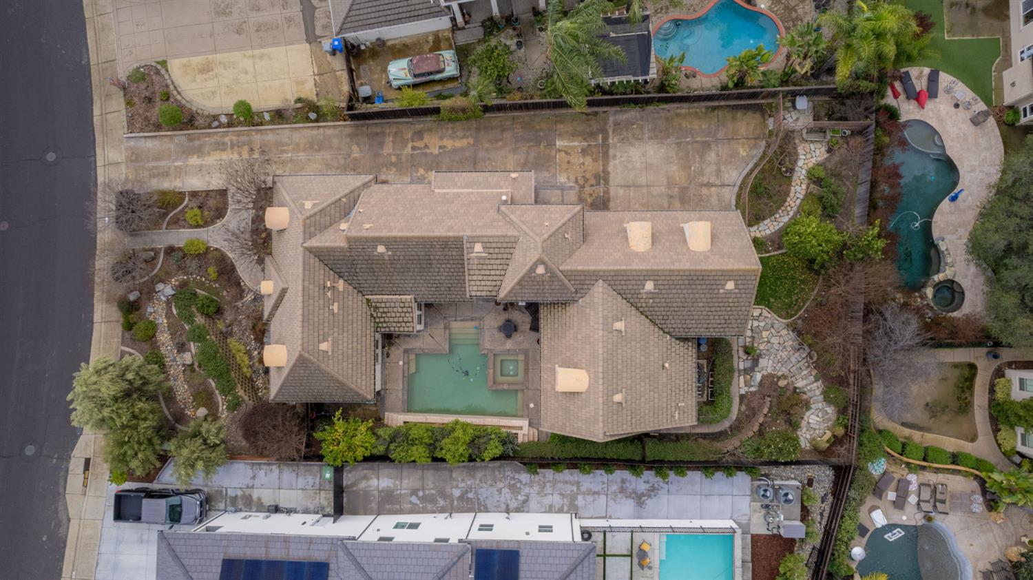 Folsom, California, 95630, United States, 4 Bedrooms Bedrooms, ,4 BathroomsBathrooms,Residential,Active,2008257