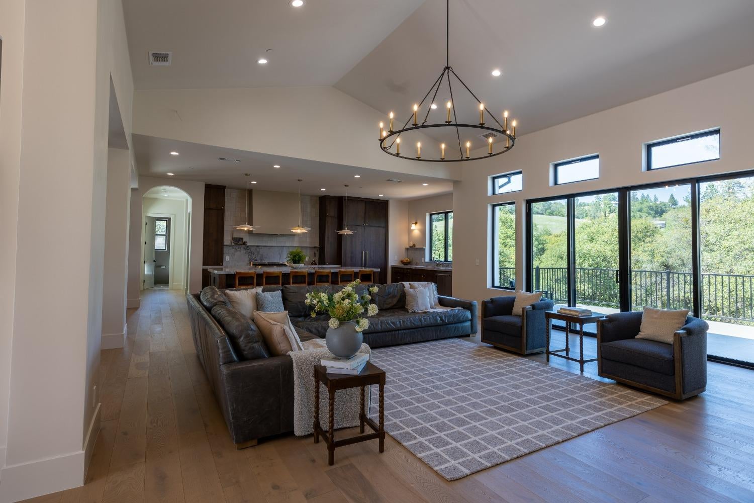 Auburn, California, 95603, United States, 4 Bedrooms Bedrooms, ,4 BathroomsBathrooms,Residential,Active,2017471