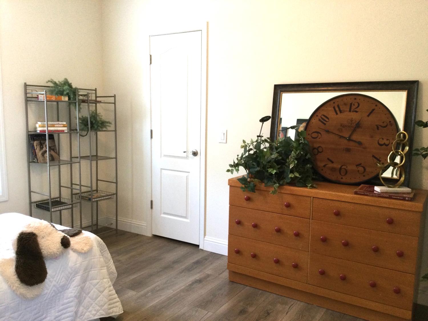 Pollock Pines, California, 95726, United States, 4 Bedrooms Bedrooms, ,3 BathroomsBathrooms,Residential,Active,1880012