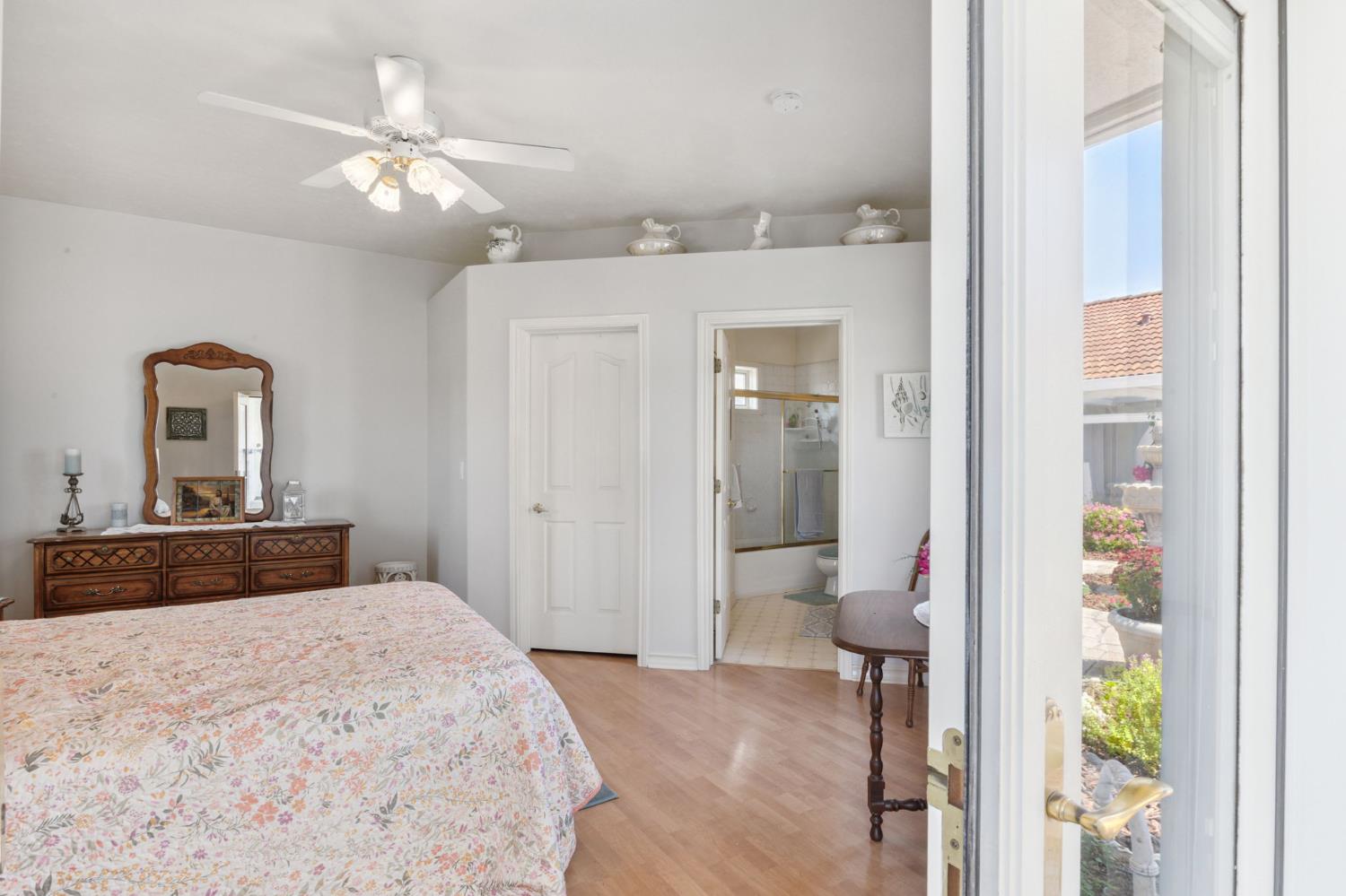 Wilton, California, 95693, United States, 4 Bedrooms Bedrooms, ,4 BathroomsBathrooms,Residential,Active,1892600