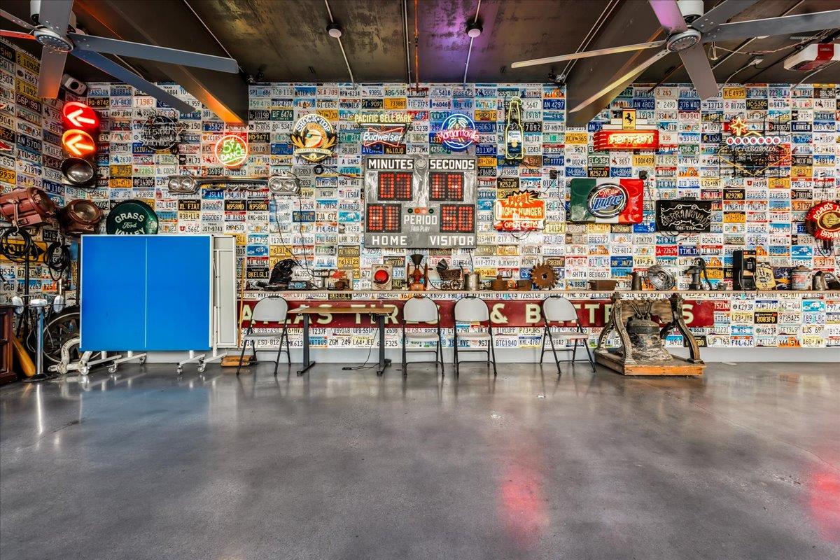 Nevada City, California, 95959, United States, 7 Bedrooms Bedrooms, ,5 BathroomsBathrooms,Residential,Active,2011864