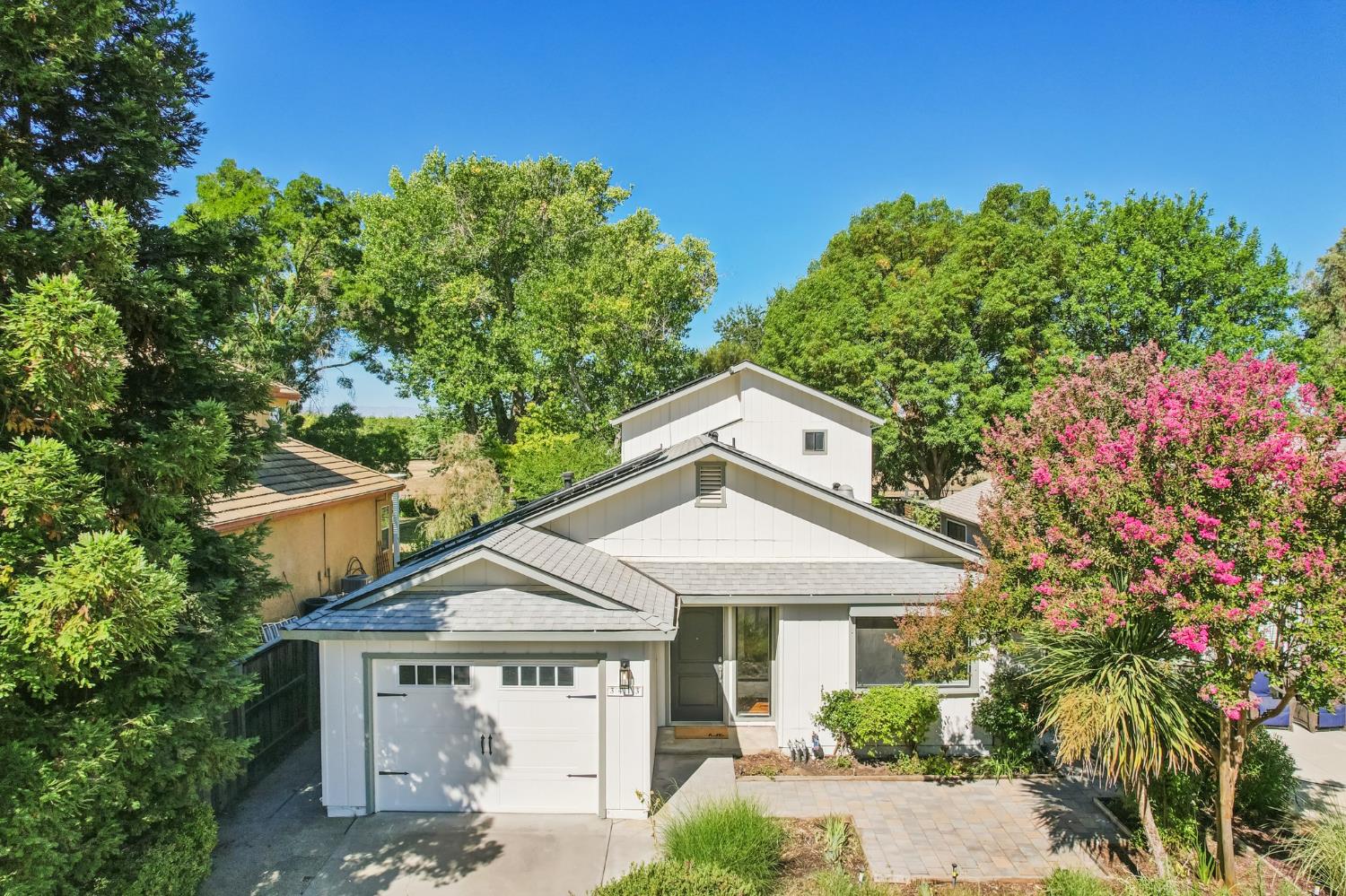 Davis, California, 95616, United States, 3 Bedrooms Bedrooms, ,3 BathroomsBathrooms,Residential,Active,1922309