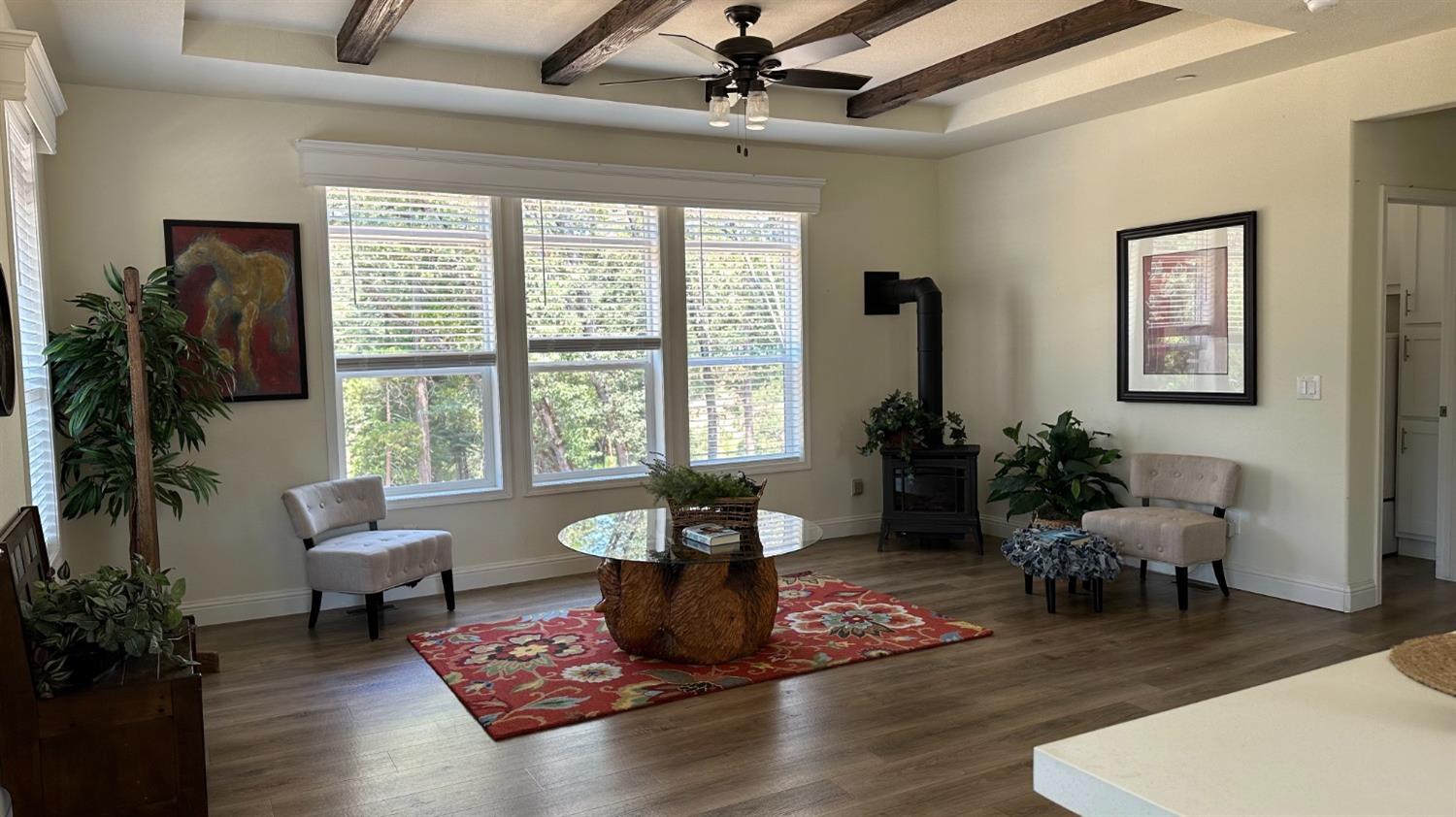 Pollock Pines, California, 95726, United States, 4 Bedrooms Bedrooms, ,3 BathroomsBathrooms,Residential,Active,1880012