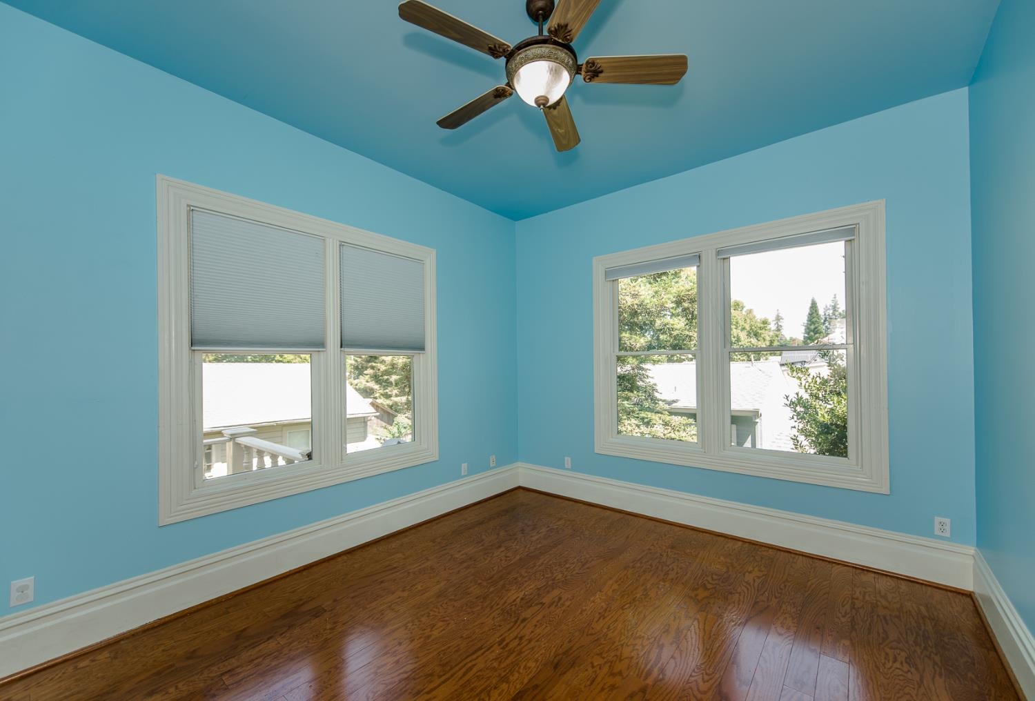 Woodland, California, 95695, United States, 5 Bedrooms Bedrooms, ,4 BathroomsBathrooms,Residential,Active,1843839