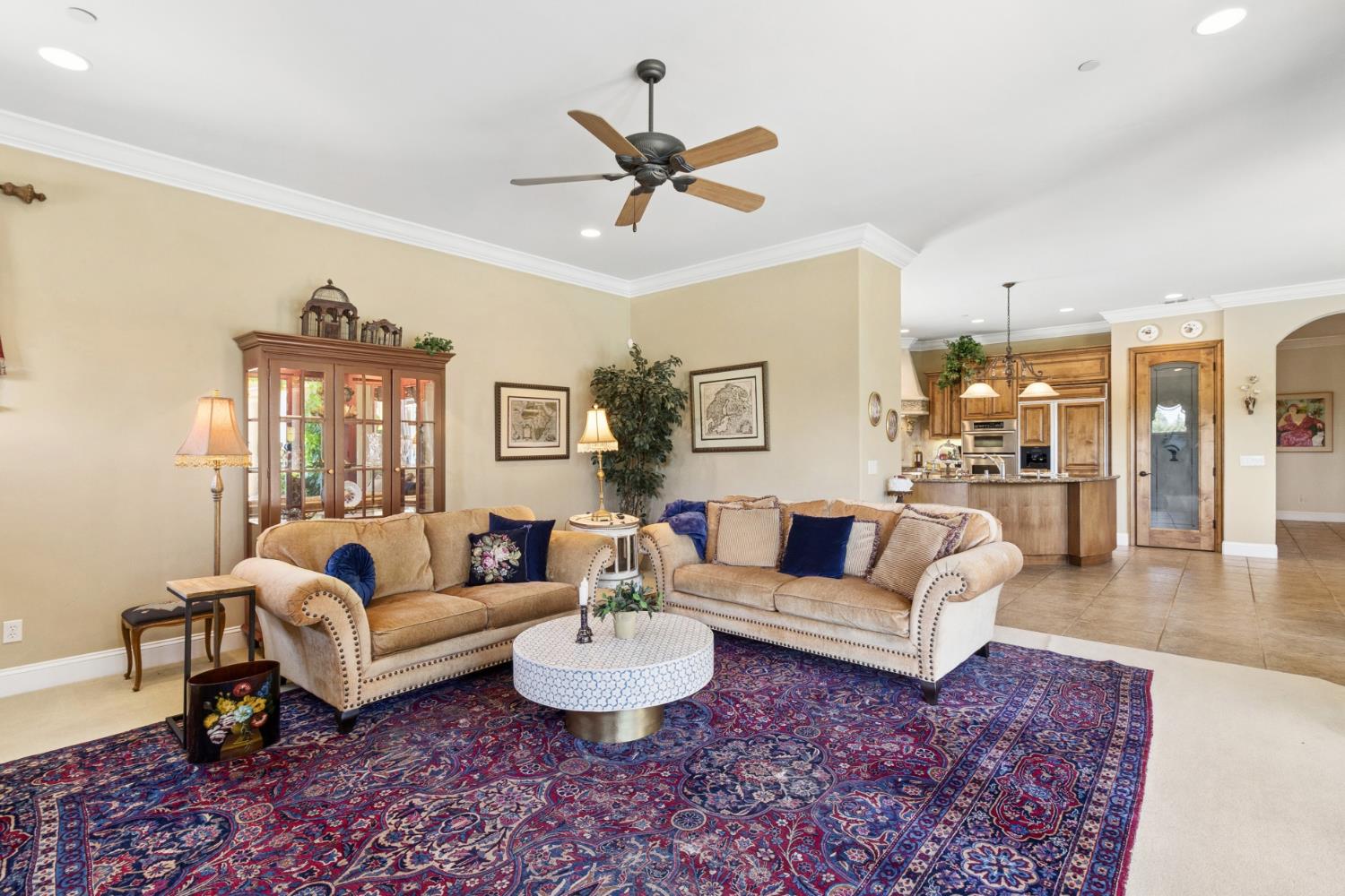 Sacramento, California, 95830, United States, 4 Bedrooms Bedrooms, ,4 BathroomsBathrooms,Residential,Active,2045041