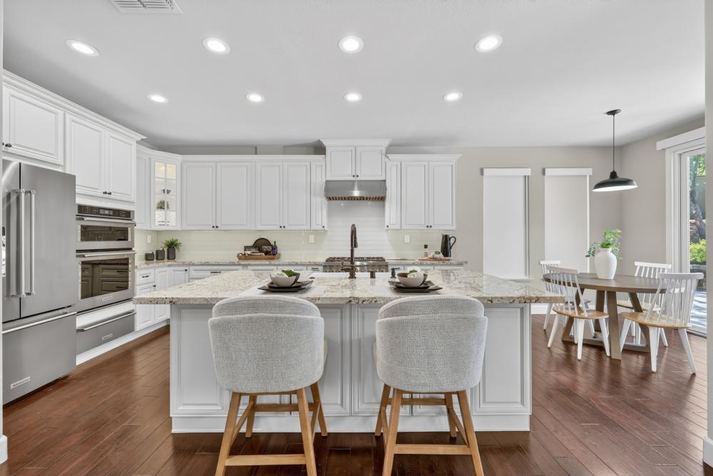 El Dorado Hills, California, 95762, United States, 5 Bedrooms Bedrooms, ,3 BathroomsBathrooms,Residential,Pending,2045616