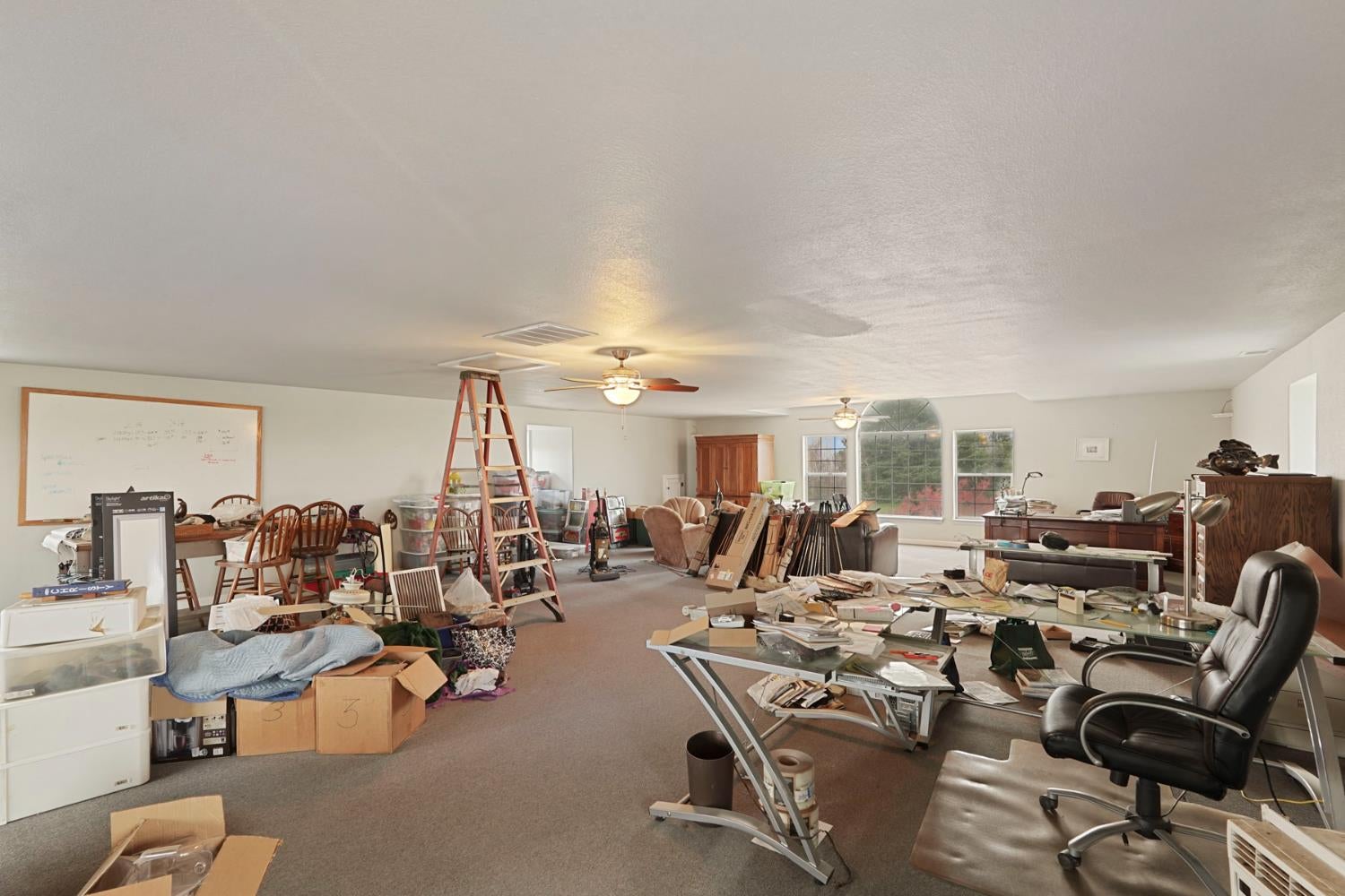 Lodi, California, 95240, United States, 3 Bedrooms Bedrooms, ,3 BathroomsBathrooms,Residential,Active,2001349