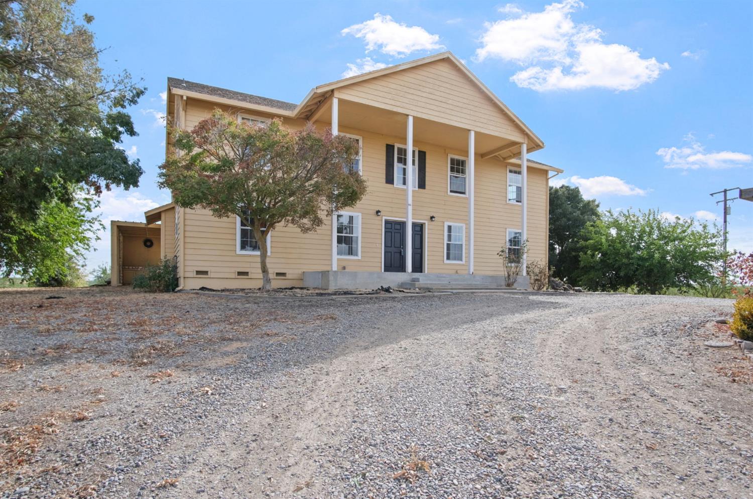 Hickman, California, 95323, United States, 4 Bedrooms Bedrooms, ,3 BathroomsBathrooms,Residential,Active,1954442